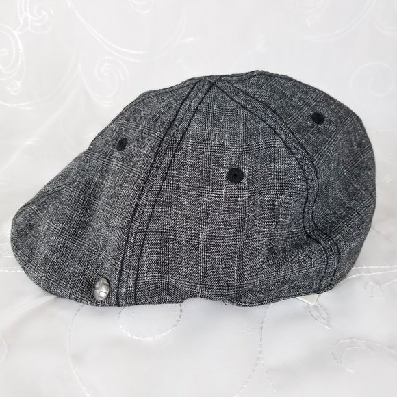 Ellis Perry L/XL Suiting Driver Newsboy Cap Black